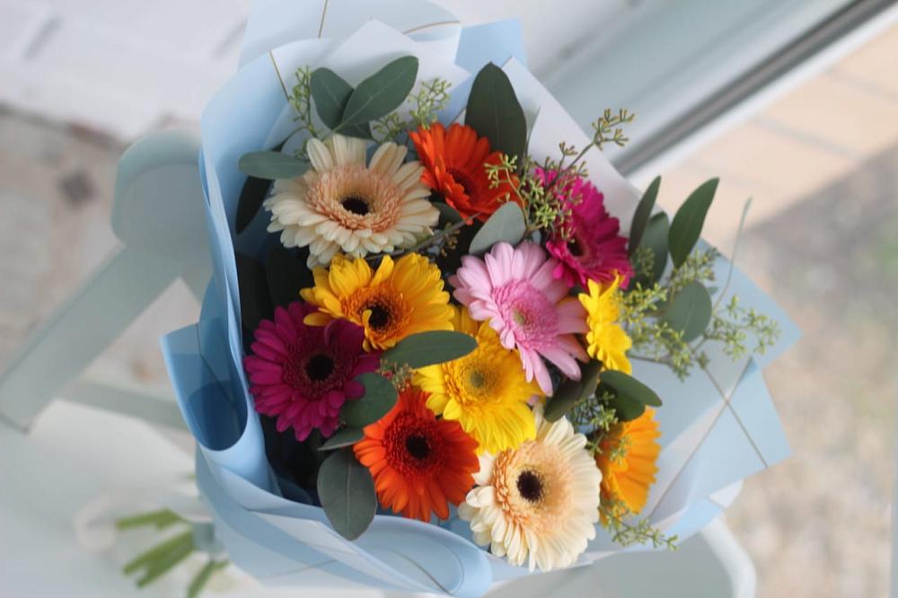 Букет цветов из: Герберы в Металлплощадке