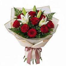 Букет цветов из:  Лилии и Розы #REPLACE_PRED# Металлплощадке