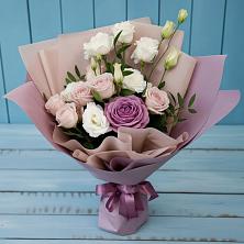 Букет цветов из:  Розы и Лизиантусы в Металлплощадке