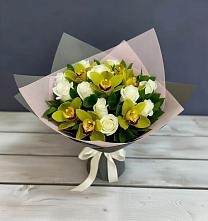 Букет цветов из:  Орхидеи и Розы #REPLACE_PRED# Металлплощадке