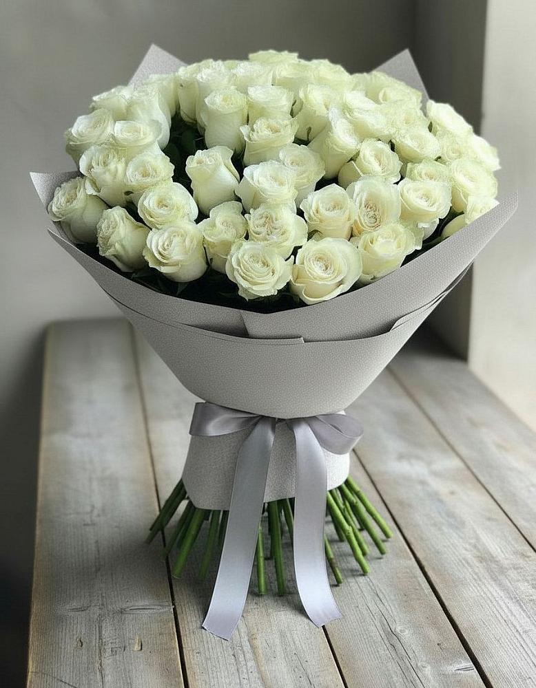 Букет 35 Белых роз в Металлплощадке