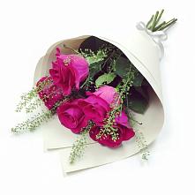 Букет цветов из:  Розы в Металлплощадке