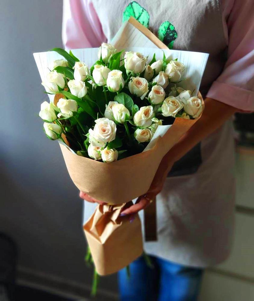 Букет цветов из: Розы в Металлплощадке