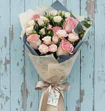 Букет цветов из:  Розы #REPLACE_PRED# Металлплощадке