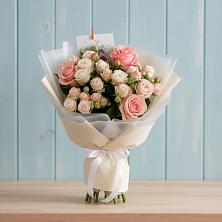 Букет цветов из:  Розы в Металлплощадке